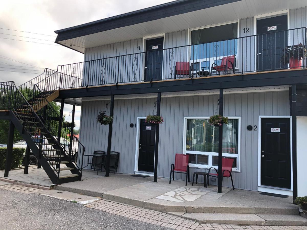 New Rockland MotelBobcaygeon エクステリア 写真